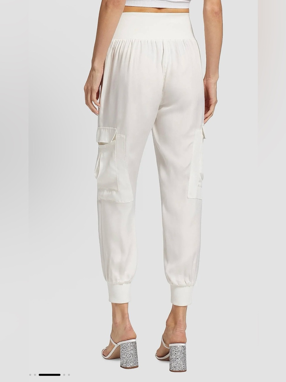 cinq a sept Giles Twill Cargo Joggers Size M $265 - Picture 4 of 9